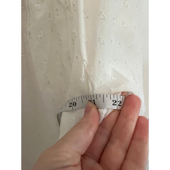 NWT Anthropology Forever That Girl Women's 4 White Popover Top V Neck Sparkle - Picture 5 of 15